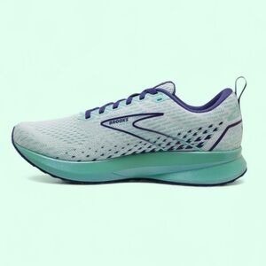 Brooks Running Shoes in Beige and Aqua with Navy Accents